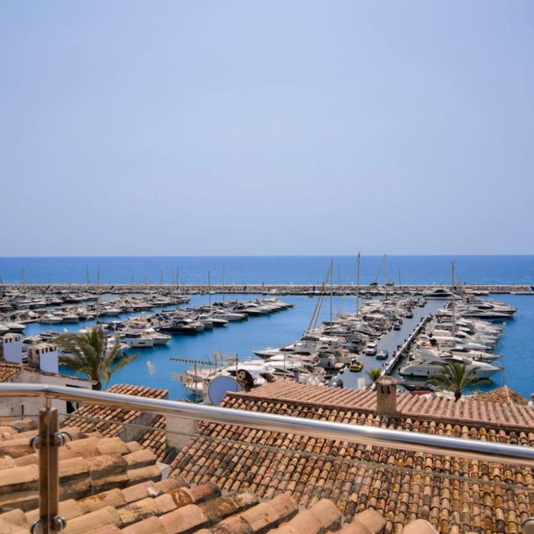 Puerto Banus, Marbella, Penthouse Apartment, Near Golf - Apartamento - 20