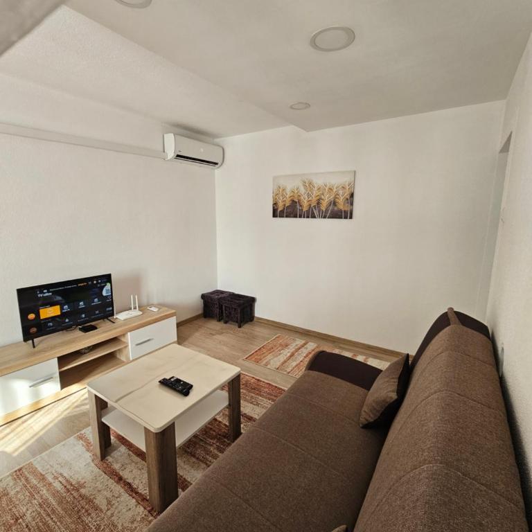 Apartman Annie - One-Bedroom Apartment - 23