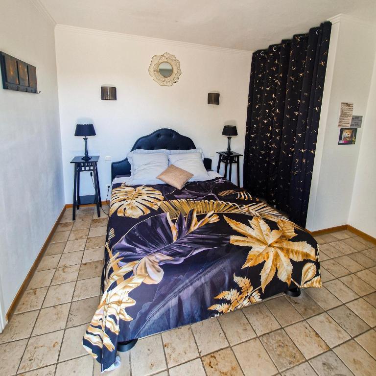 La Villa Nais PADEL&PISCINE -Suites & Appartements - Chambre Double Supérieure avec Balcon - 4