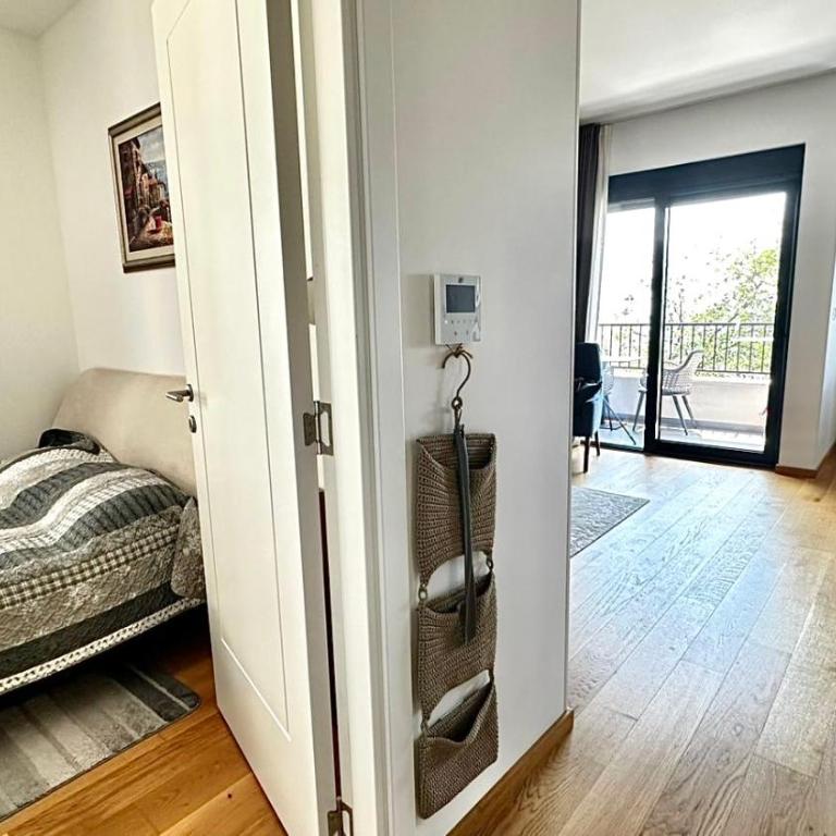 Bečići Relax Apartments - One-Bedroom Apartment - 19