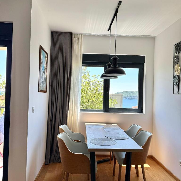 Bečići Relax Apartments - One-Bedroom Apartment - 6