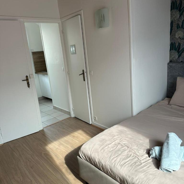 Appt 5 a deux pas de la gare - One-Bedroom Apartment - 4