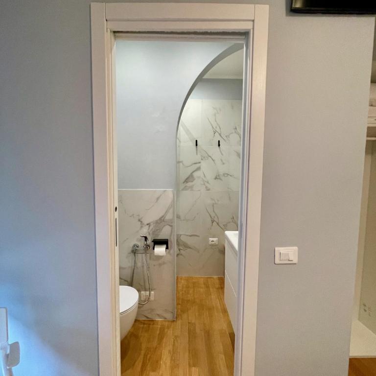 Evy’s Rooms - Camera Matrimoniale con Bagno Privato - 33
