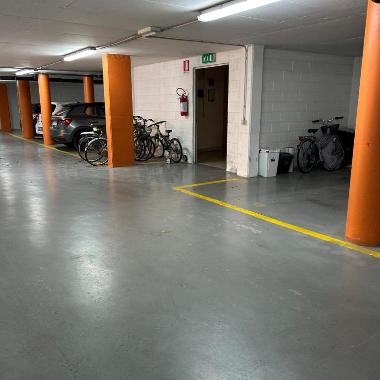 Ferrari house - Appartamento con 2 Camere da Letto - 25