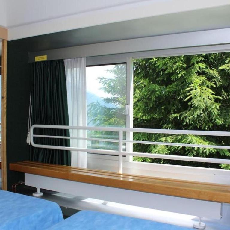 Parcheggio privato, Natura, relax e avventura a Marilleva 1400 - HU - Appartamento con 2 Camere da Letto e con Vista Montagna - 9