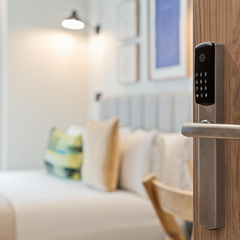 Dobo Madrid Moncayo - Double Room - Disability Access - 5