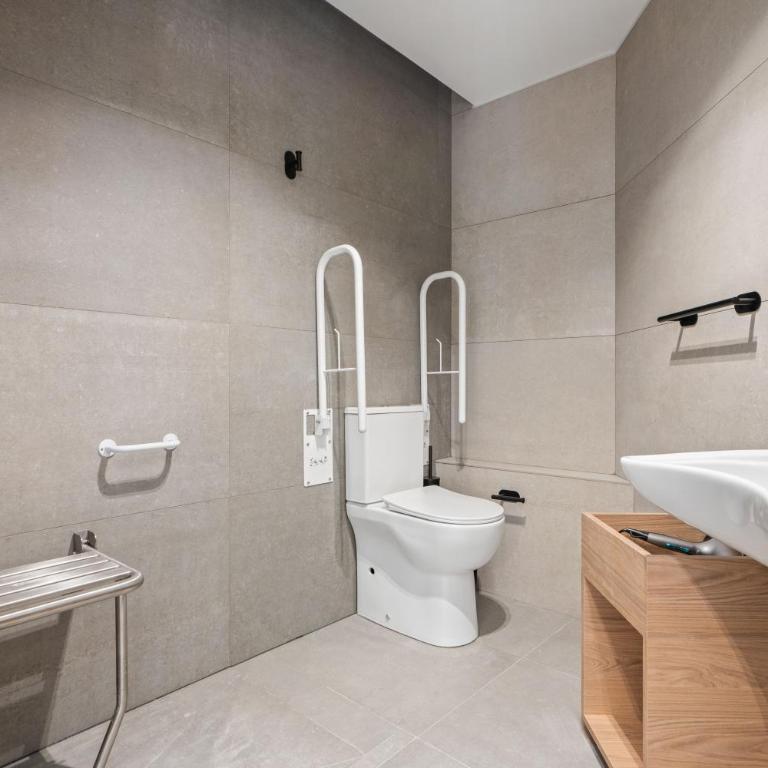Dobo Madrid Moncayo - Double Room - Disability Access - 14