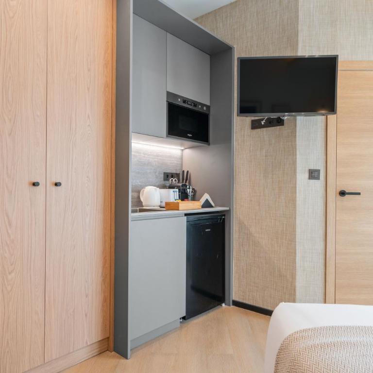 Dobo Madrid Moncayo - Double Room - Disability Access - 15