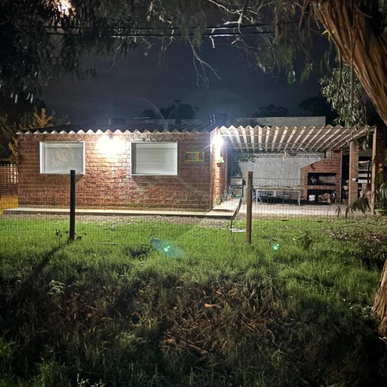 Casa completa Balneario Argentino - Two-Bedroom House - 2