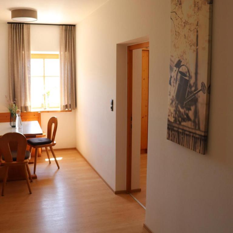 Törggelehof Lana - Appartamento con 2 Camere da Letto e Balcone - 5