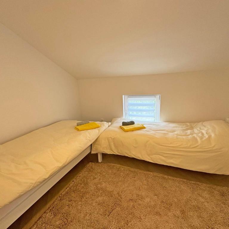 Twins Land - Apartment with Swimming Pool - 23