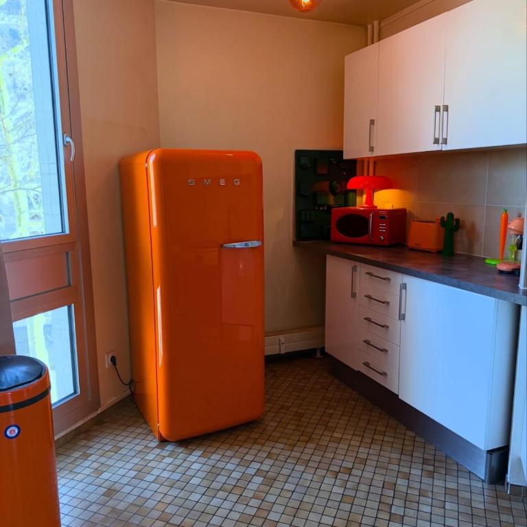 Bright apartment in Paris with balcony - Apartamento - 8
