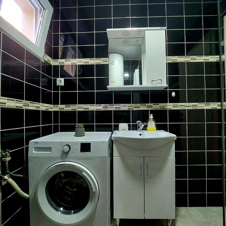 Apartment MMP2, Kotor - Two-Bedroom Apartment - 14