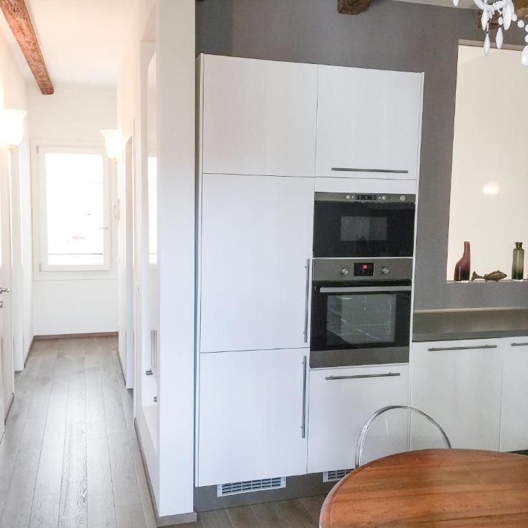 Ca Farnese, beautiful big apartment in trad area - One-Bedroom Apartment - 2