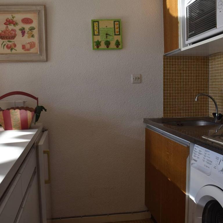 Studio Mezzanine pour 5 avec Parking à Font-Romeu - Studio - 9
