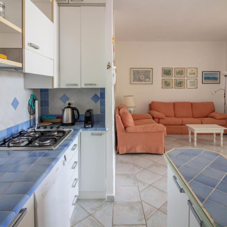 GuestHost - Seaview Villa with Veranda GolfoAranci - Appartamento con 2 Camere da Letto - 20