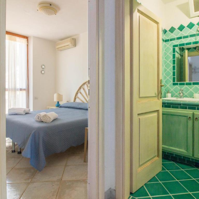 GuestHost - Seaview Villa with Veranda GolfoAranci - Appartamento con 2 Camere da Letto - 28