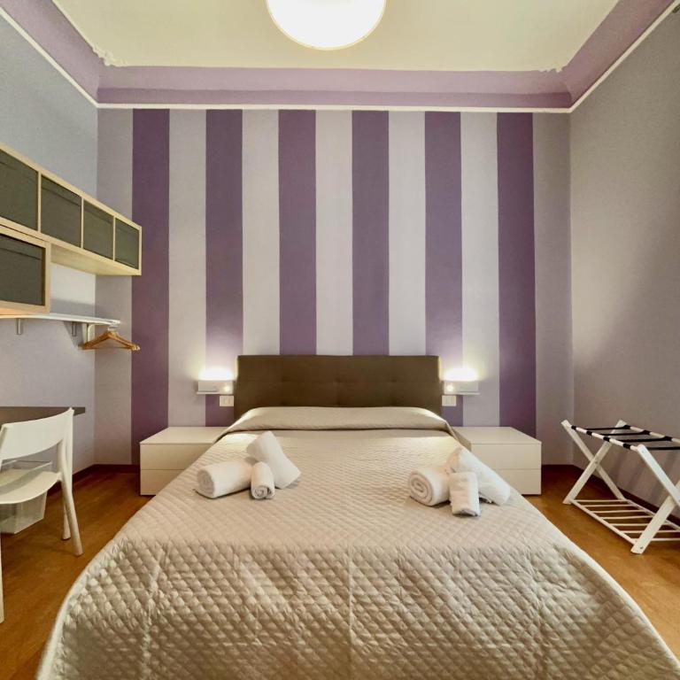 Evy’s Rooms - Camera Matrimoniale con Bagno in Comune - 16
