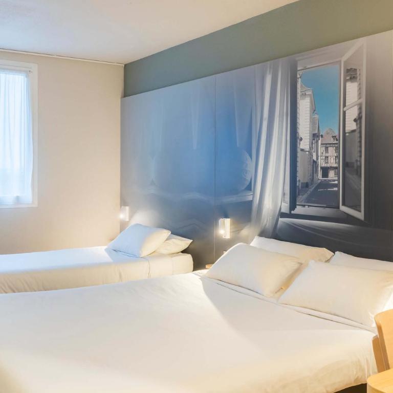 B&B HOTEL Troyes Magasins d'usine - Chambre Triple - 9