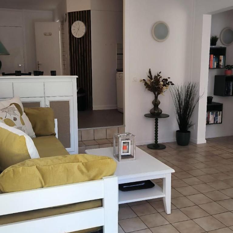 Superbe appart au golf de St Cyprien Piscine - Appartamento - 19