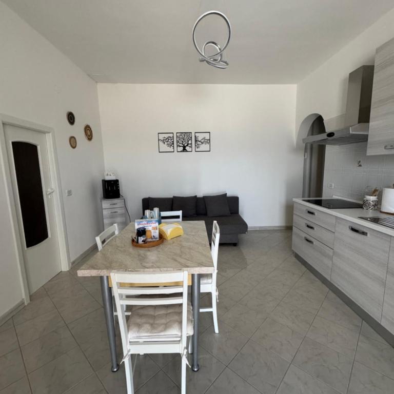 Regina di Puglia Casa Vacanze - Casa con 3 Camere da Letto - 7