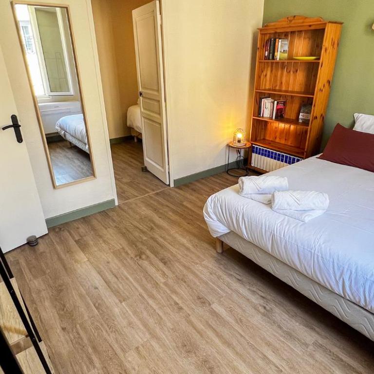 AC - Hypercenter - Near Collection Lambert - Appartement 2 Chambres - 19