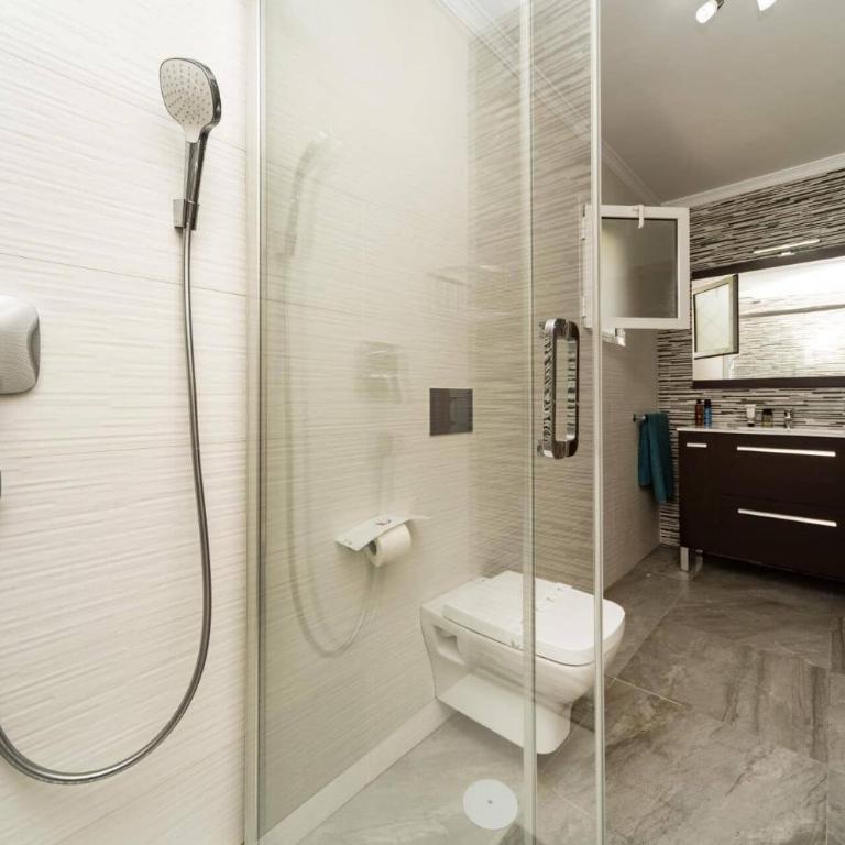 Villa Loly by Villa Plus - Villa - 12