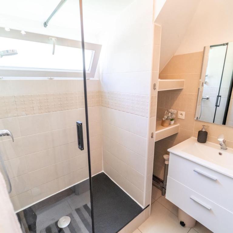 La Vallée de la Loire Hypercentre 5min - Loft-Apartment mit 4 Schlafzimmern - 7