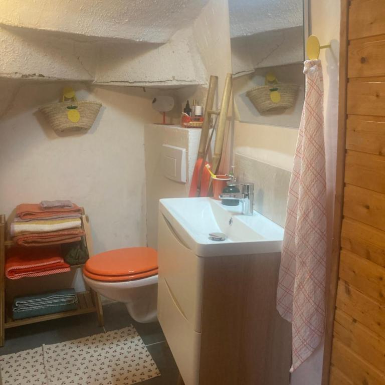 Chambre en bois - Appartement 1 Chambre - 5