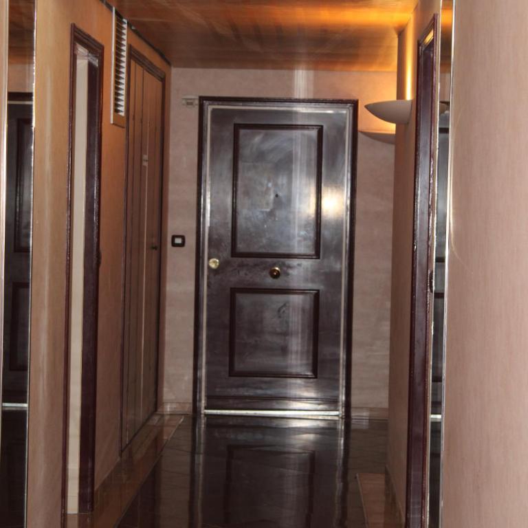 Le Must ! ADMIRAL PLAZA - One-Bedroom Apartment - 9