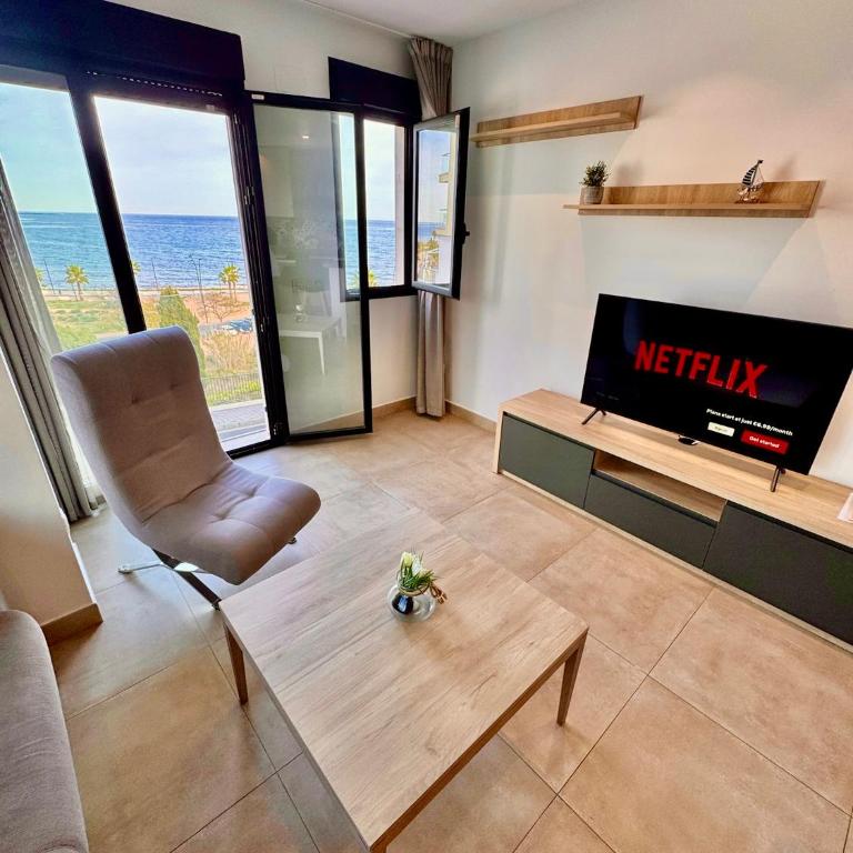 Vistamar Colors Boutique Luxury Apartments By DLV -Adults Only- - Studio with Sea View - 2