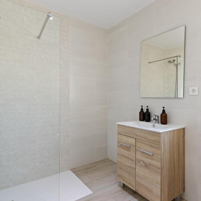 Erisa 25 by IVI Real Estate - Apartment with Terrace - 8