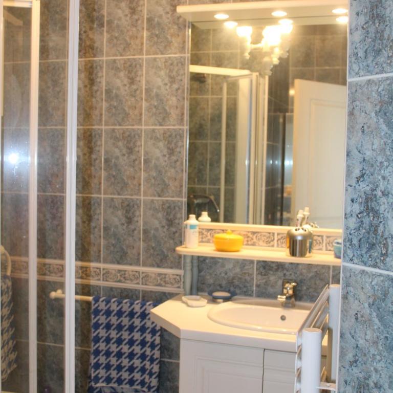 Le Must ! ADMIRAL PLAZA - One-Bedroom Apartment - 15