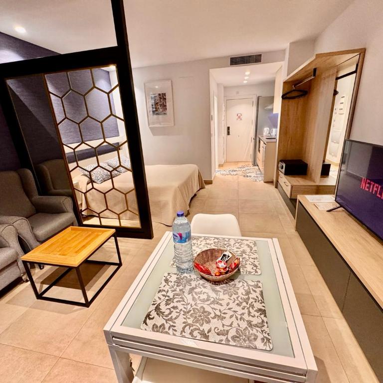 Vistamar Colors Boutique Luxury Apartments By DLV -Adults Only- - Studio with Sea View - 32