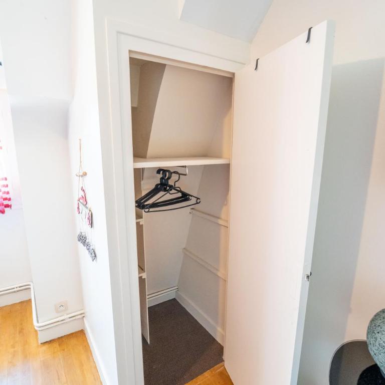 La Vallée de la Loire Hypercentre 5min - Loft-Apartment mit 4 Schlafzimmern - 15