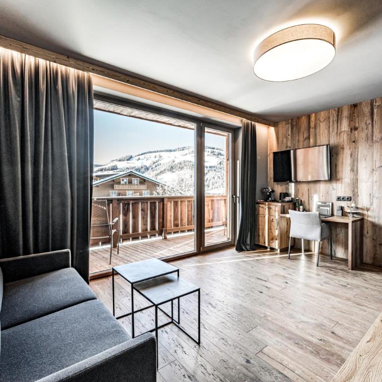 ALMMONTE SENSUM SUITES - Funky Living Hotel - Suite Panorama - 4