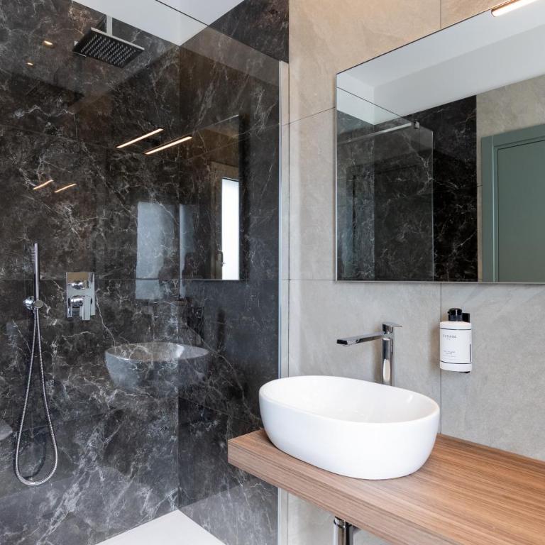Hotel Acquamarina Viserba - Junior Suite con Vista Mare - 4
