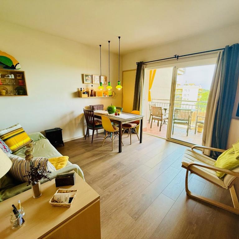 Creu St Pol G5 Terraza y vistas junto a la playa - Apartamento de 1 dormitorio - 2