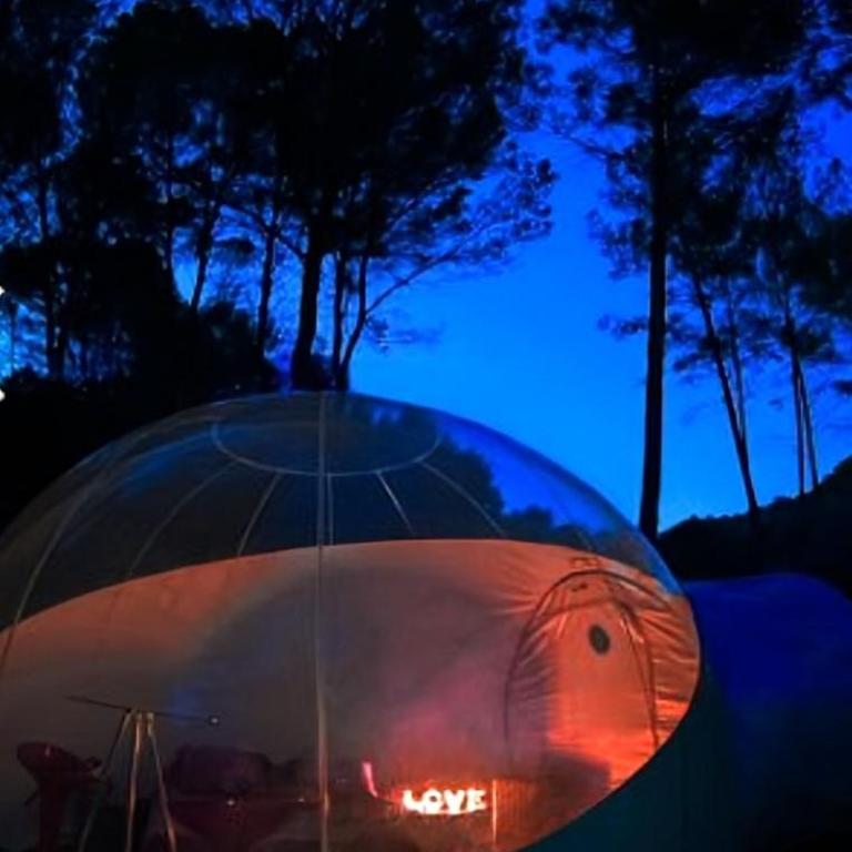 Dormir dans une bulle Grandiose, avec Spa, la tête dans les étoiles - Zelt - 23