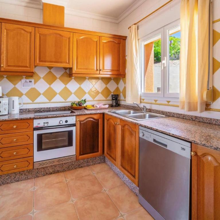 Villa Pomelo Blanco by Villa Plus - Villa - 15
