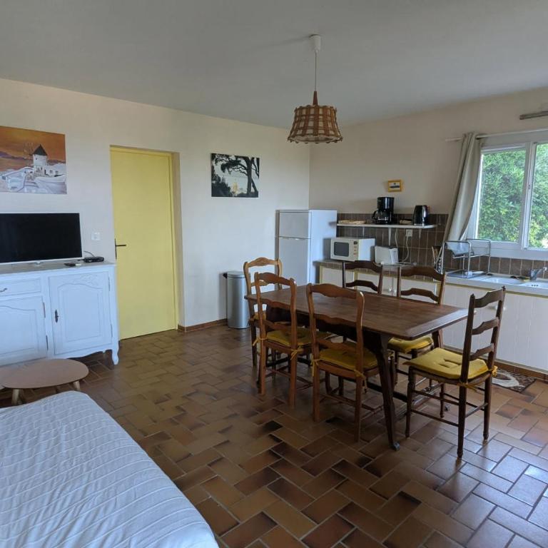 Casa Paulette - One-Bedroom Apartment - 8