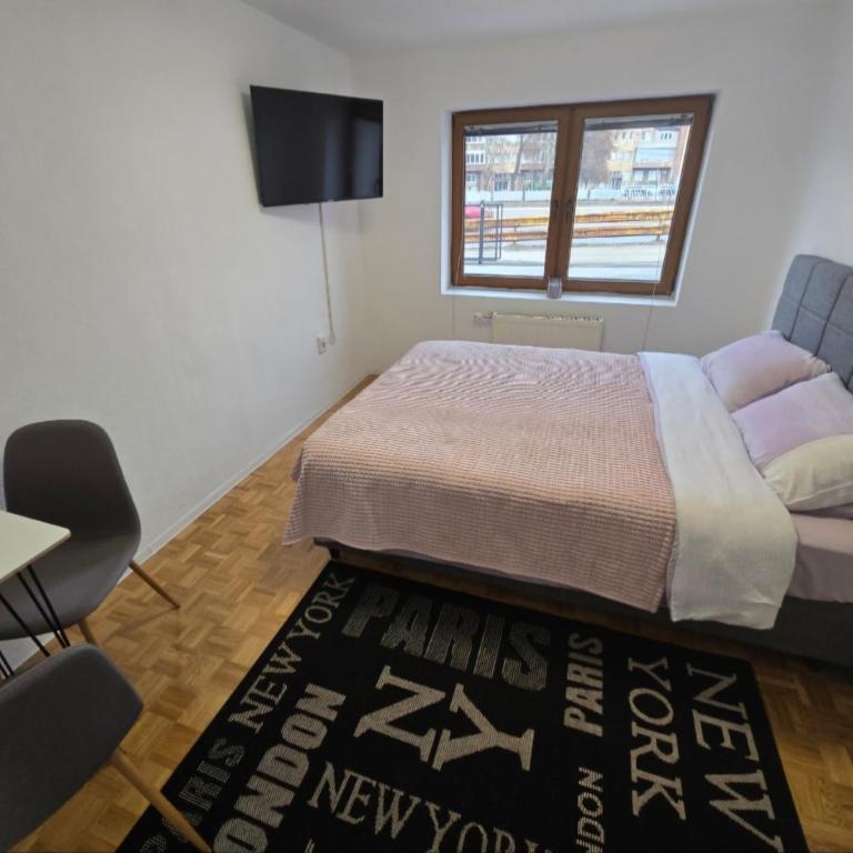 Plavi most - Double Room with Private Bathroom - 2