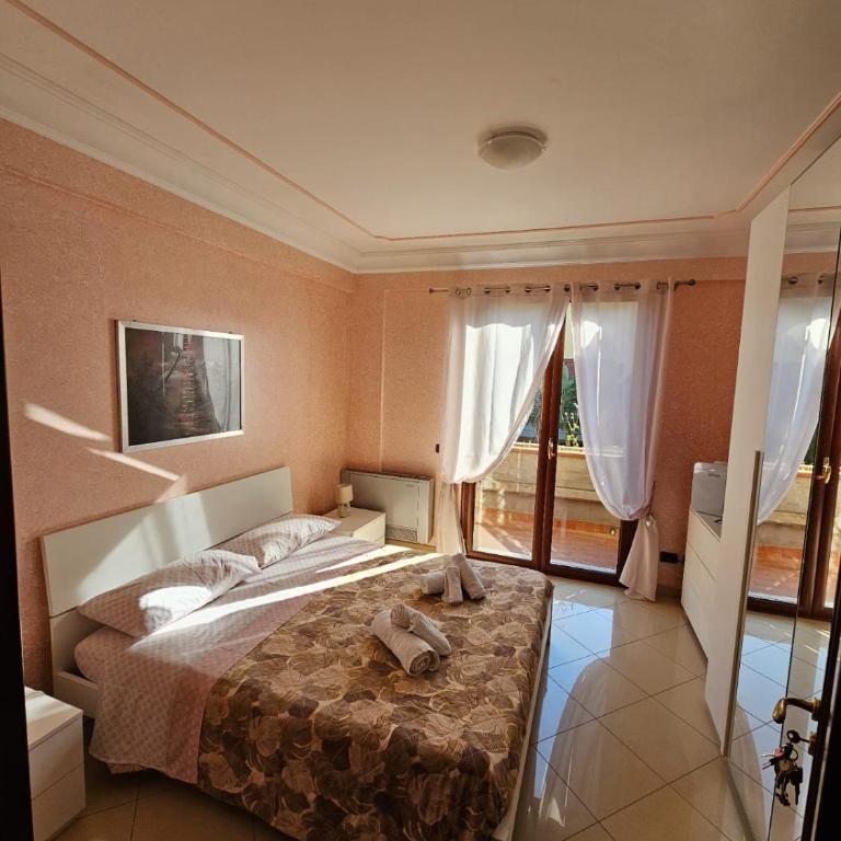 Villa Nino - Deluxe Queen Room - 7