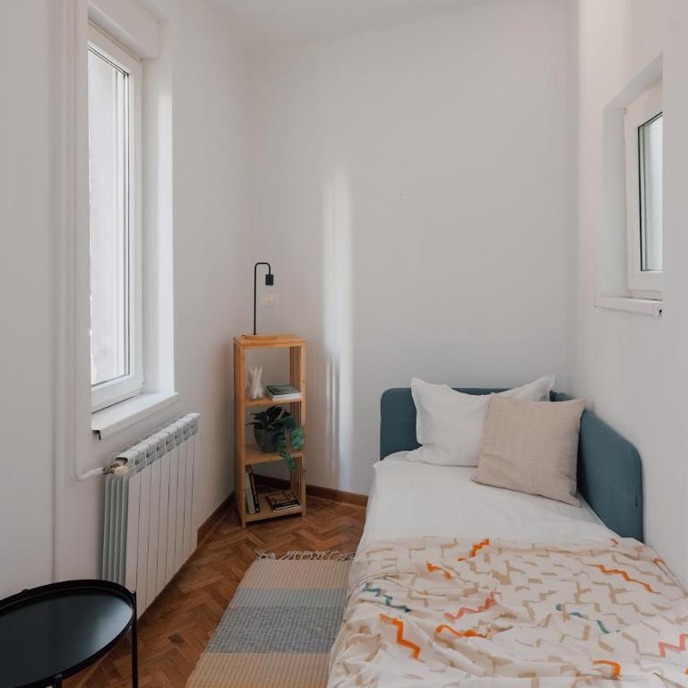 Radio Belgrade Apartment - Three-Bedroom Apartment - 2
