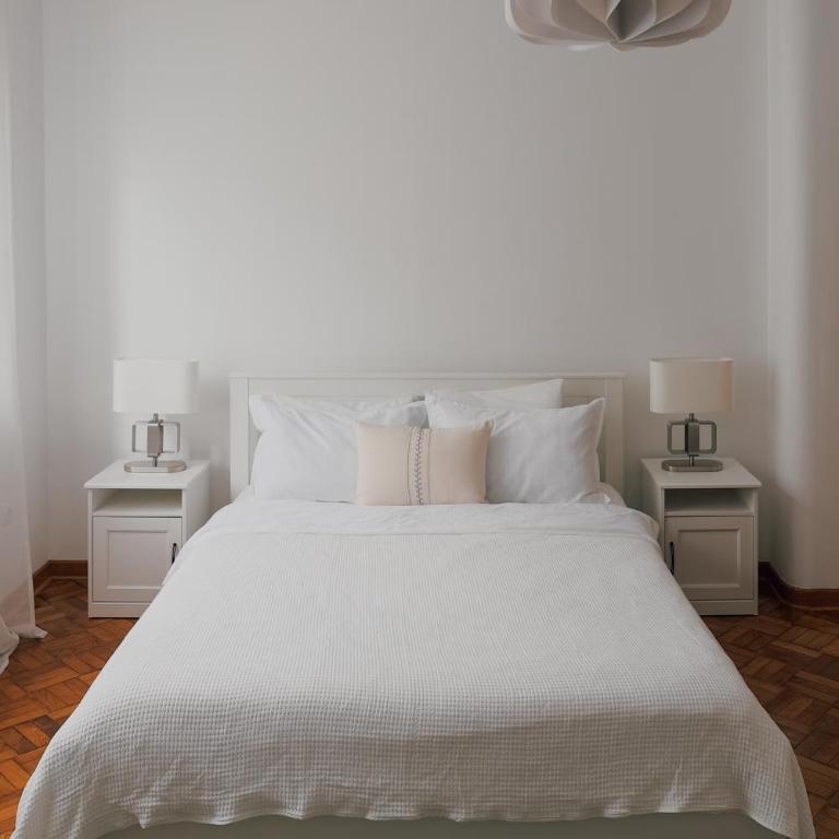 Radio Belgrade Apartment - Three-Bedroom Apartment - 13