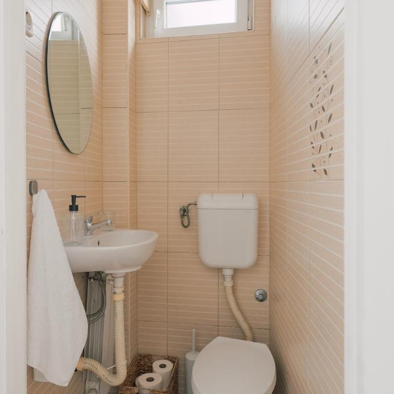 Radio Belgrade Apartment - Three-Bedroom Apartment - 5