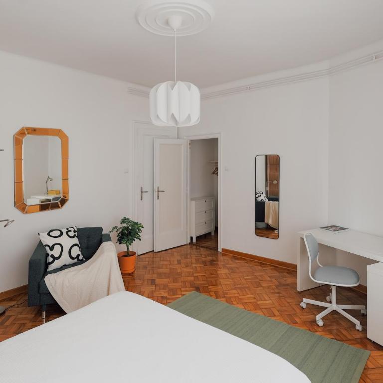 Radio Belgrade Apartment - Three-Bedroom Apartment - 7