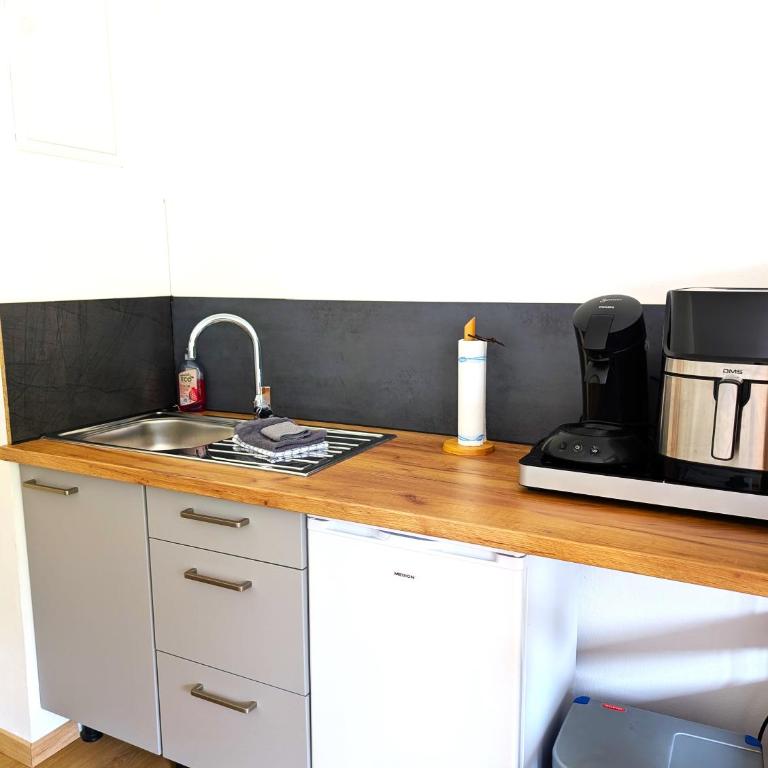 das.arnolds | Whirlpool | Pool | Bergblick - Apartment mit Dusche - 5