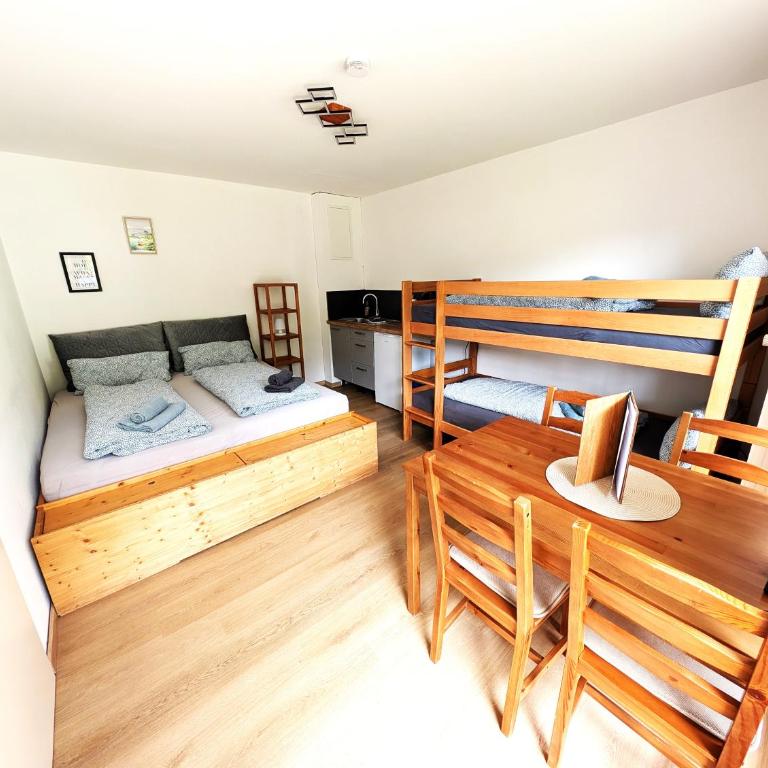 das.arnolds | Whirlpool | Pool | Bergblick - Apartment mit Dusche - 1