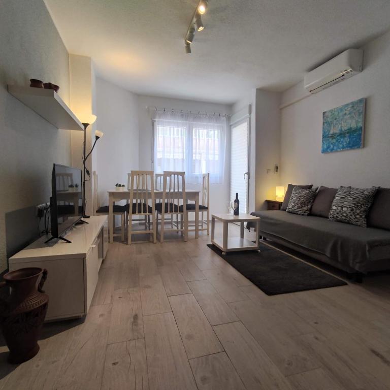Casa Ola del Mar - Two-Bedroom Apartment - 9